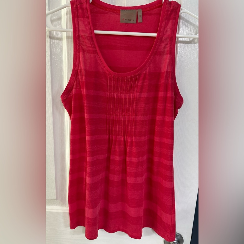 Athleta Racerback loose fit tank size M. EUC